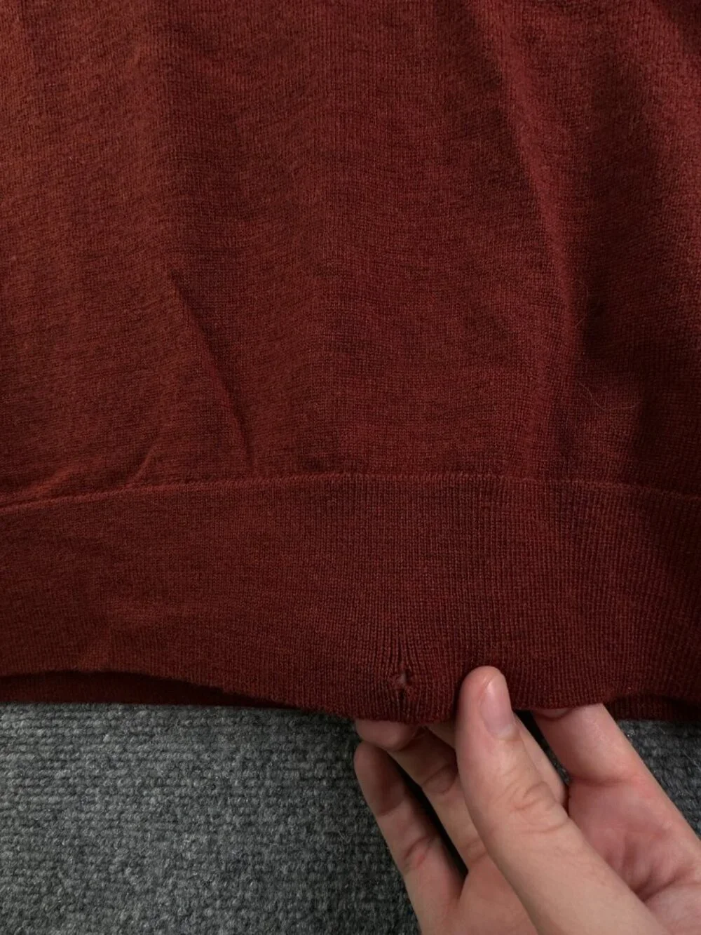 Banana Republic Baruffa Pullover Knit Sweater Soft Medium Red Merino Wool Adult